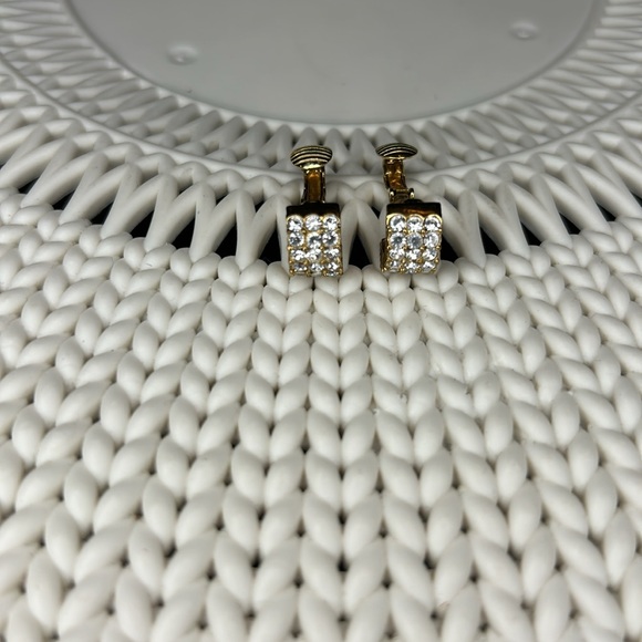 Vintage Givenchy Clip On Earrings - Picture 6 of 6